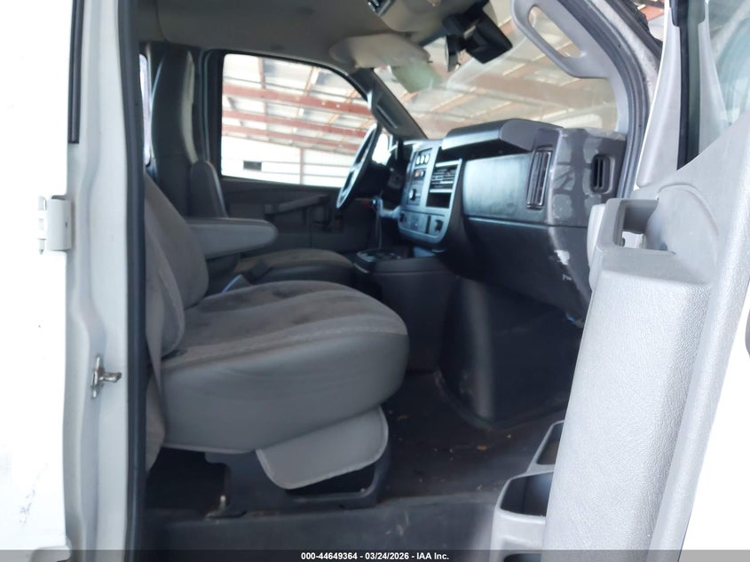 2020 Chevrolet Express Passenger Rwd 3500 Extended Wheelbase Lt