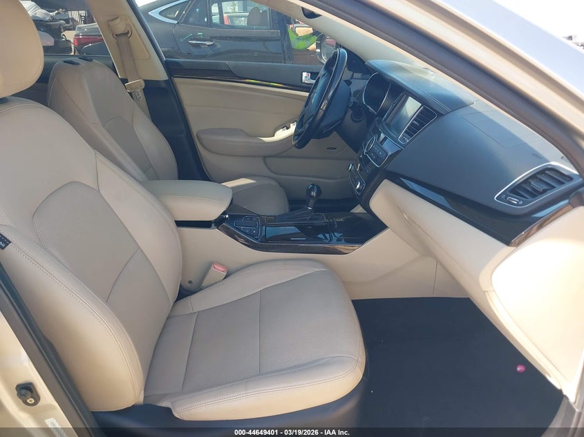 2014 Kia Cadenza Premium