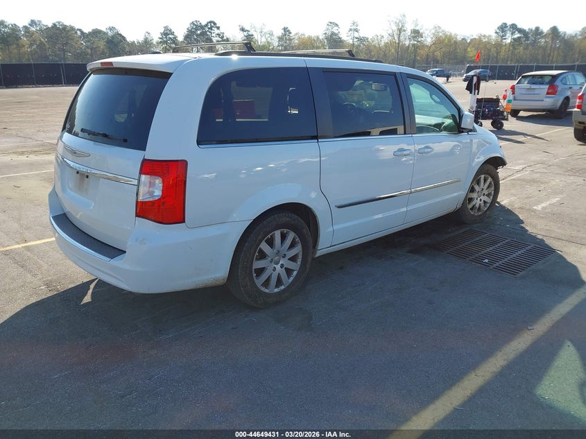2014 Chrysler Town & Country Touring