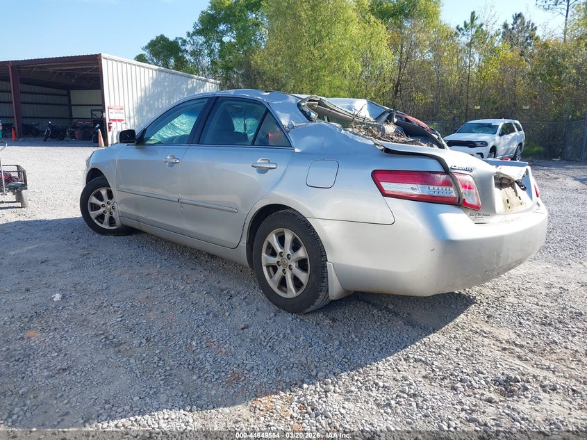 2011 Toyota Camry Le