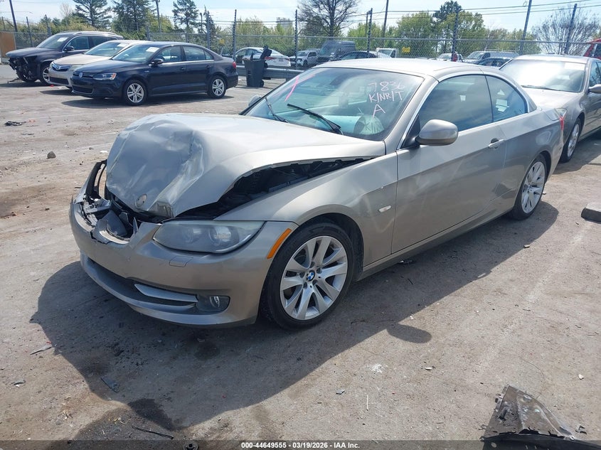 2011 BMW 328I — zdjęcie 2