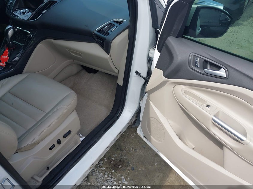 2015 Ford Escape Titanium