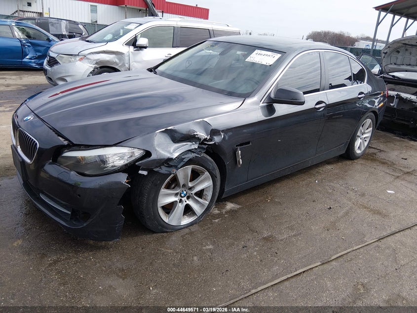 Vin: wbafr1c57bc737739, lot: 45146611, bmw 528i 20112