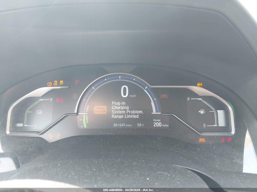 2018 Honda Clarity Plug-In Hybrid Touring VIN: JHMZC5F33JC018990 Lot: 44649580