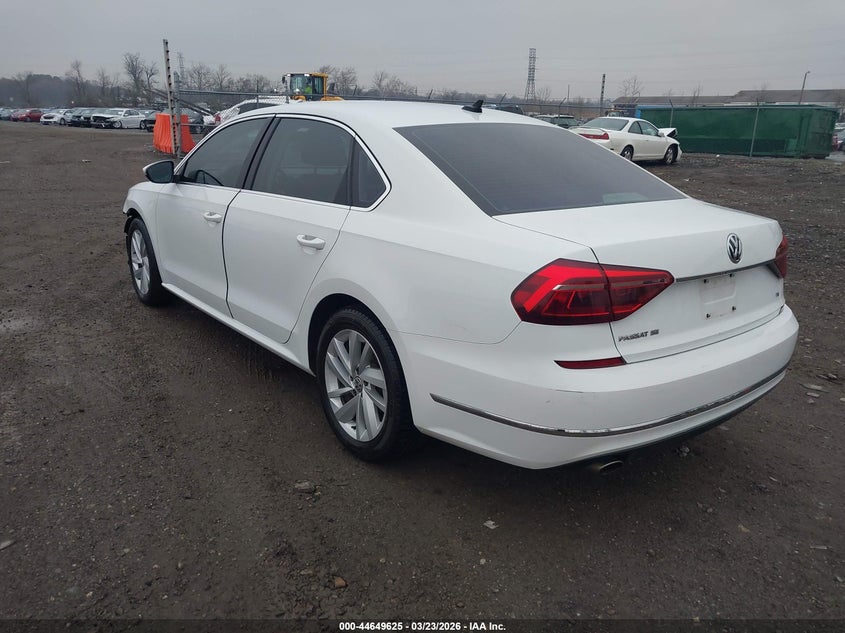 2018 Volkswagen Passat 2.0T Se