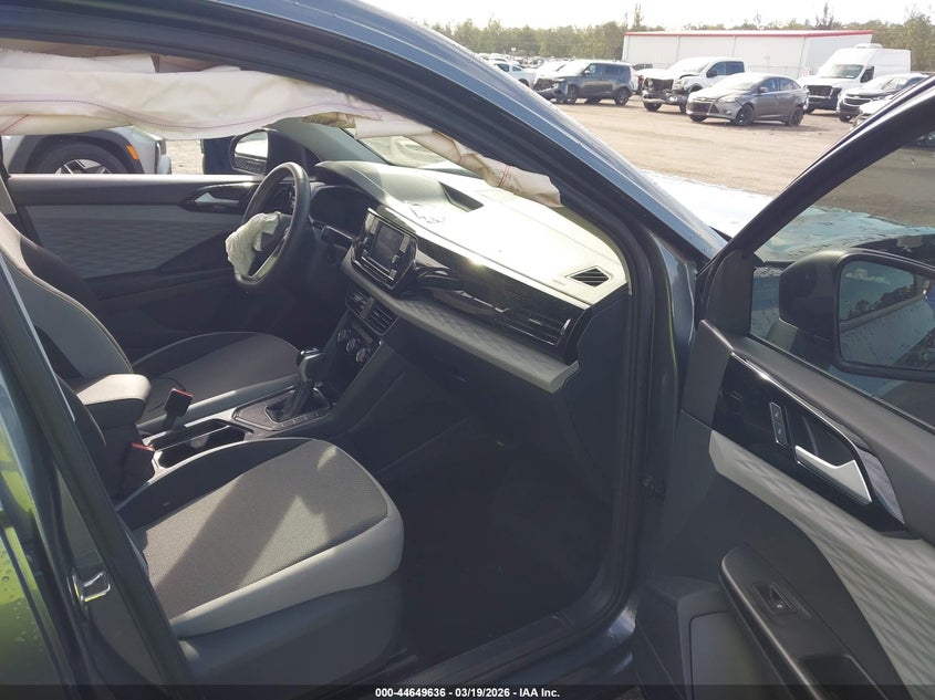 2024 Volkswagen Taos 1.5T S