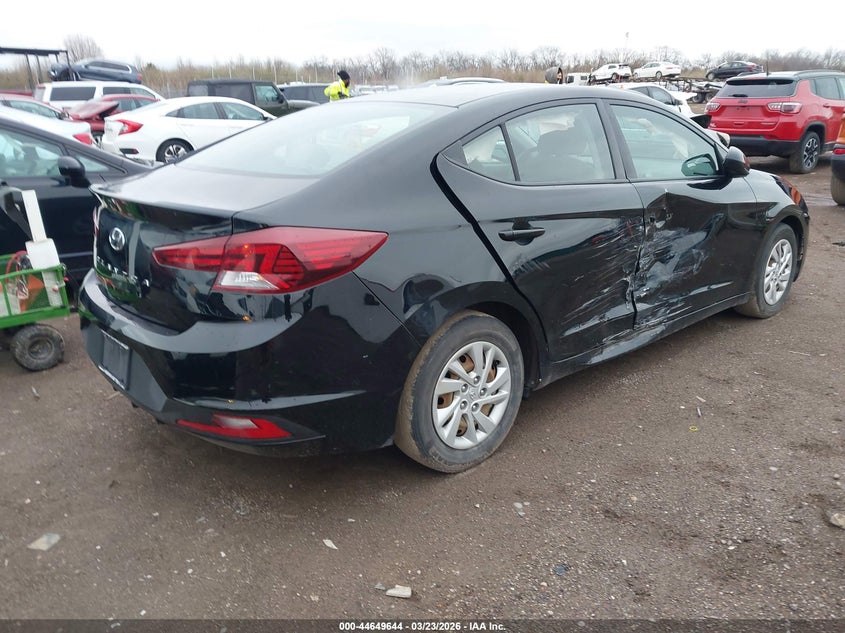 2019 Hyundai Elantra Se