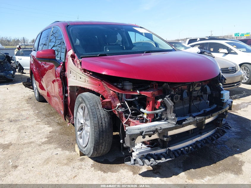 2021 Toyota Sienna Le