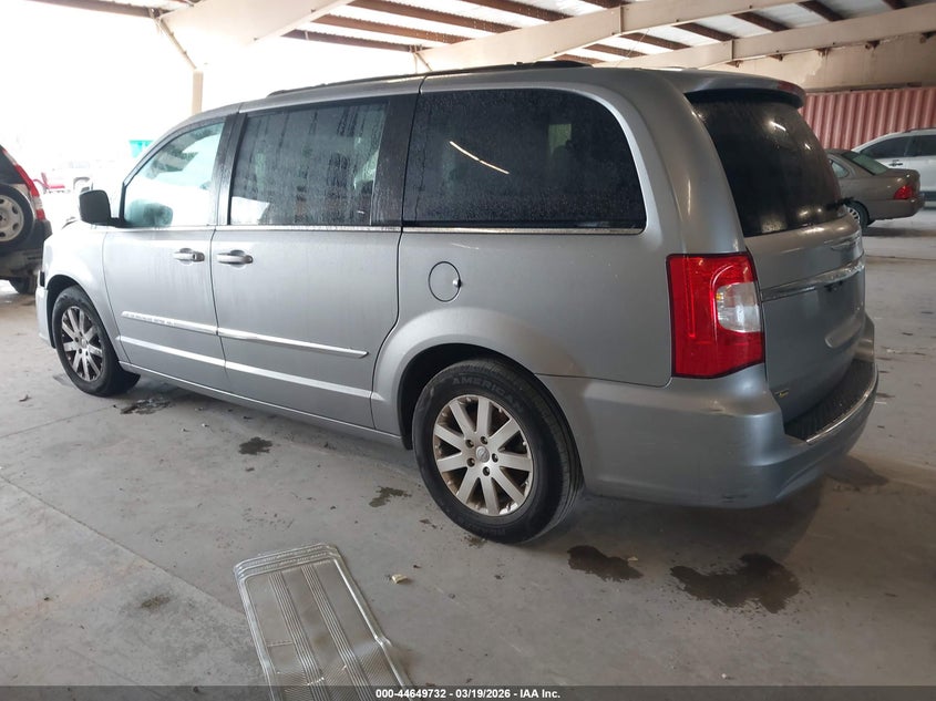 2016 CHRYSLER TOWN & COUNTRY — zdjęcie 3