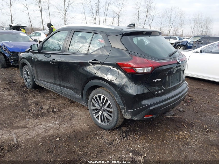 2021 Nissan Kicks Sv Xtronic Cvt