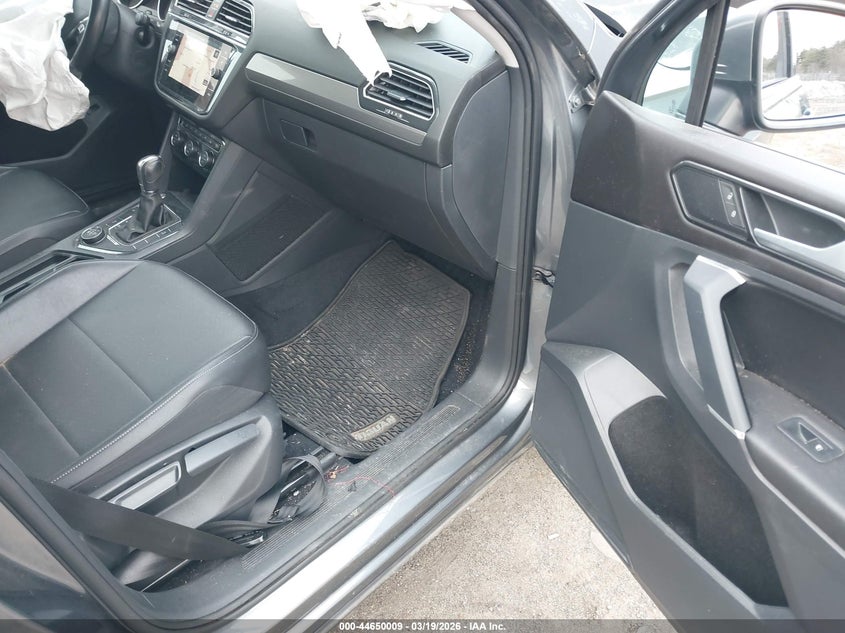 2018 Volkswagen Tiguan 2.0T Se/2.0T Sel