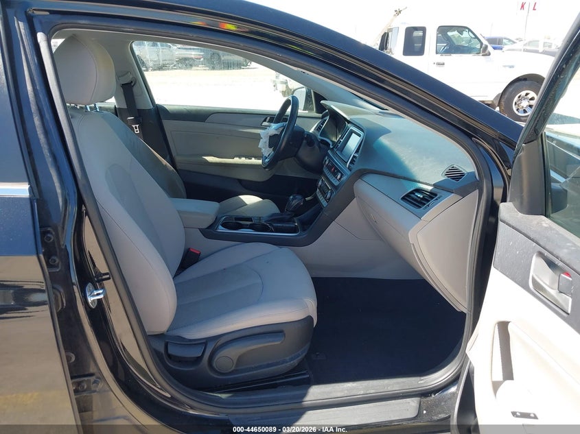 VIN 5NPE34AFXJH653107 2018 HYUNDAI SONATA SEL