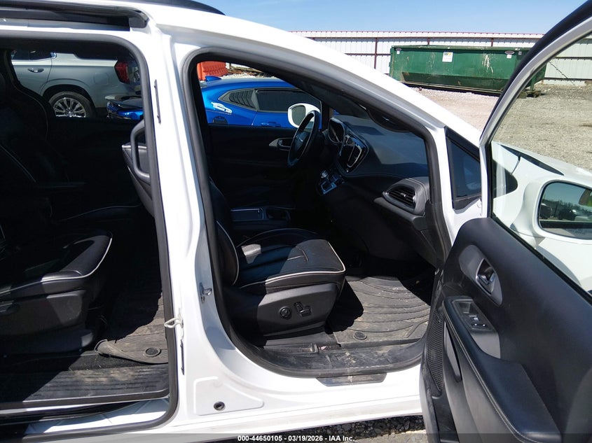 2020 Chrysler Pacifica Hybrid Limited