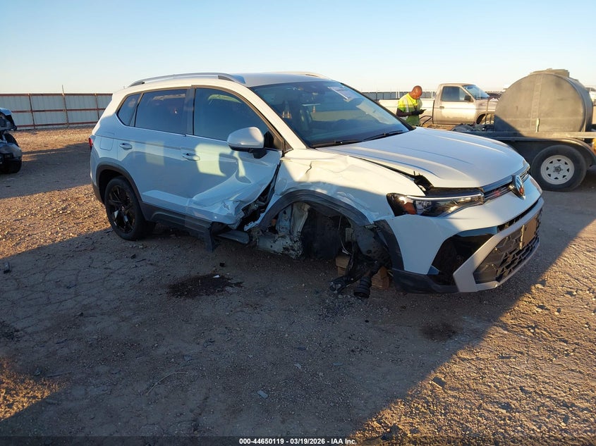 2025 VOLKSWAGEN TAOS 1.5T SE