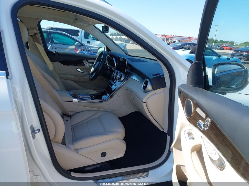 2021 Mercedes-Benz Glc 300 Suv