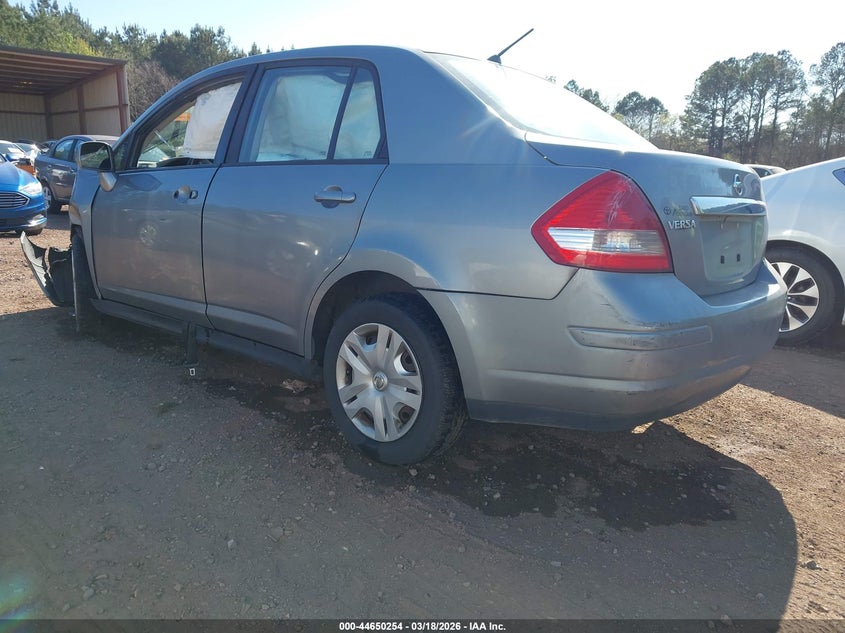 2010 Nissan Versa 1.8S