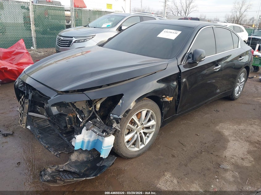 2015 INFINITI Q50 auction photo 2