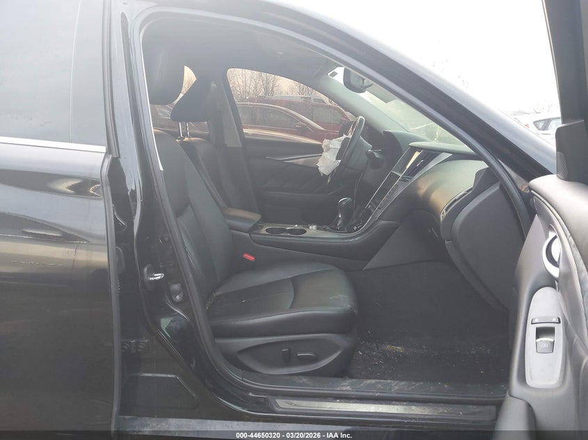 2015 INFINITI Q50 auction photo 5