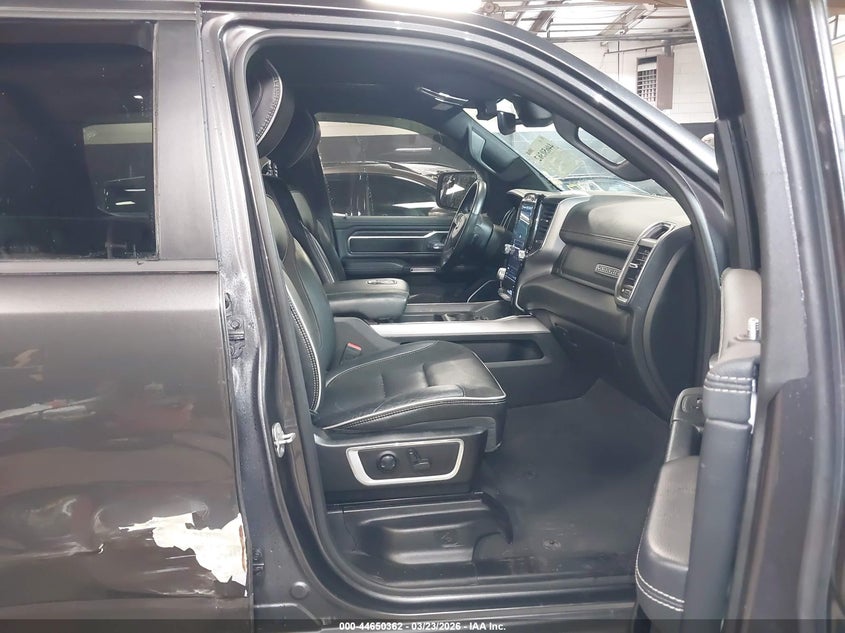 2024 Ram 1500 Laramie 4X4 5'7 Box