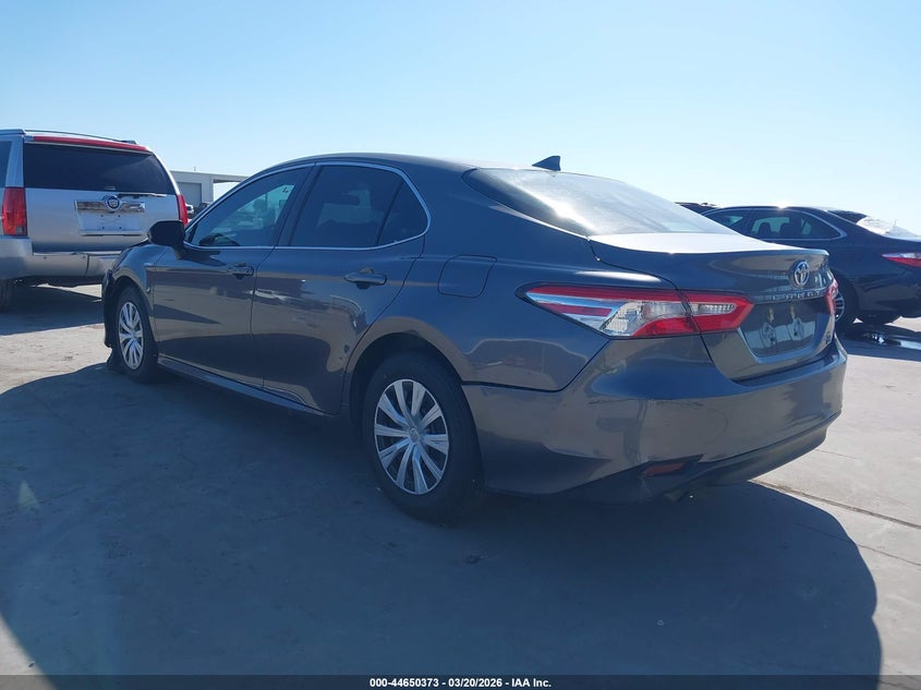 2020 Toyota Camry Le Hybrid