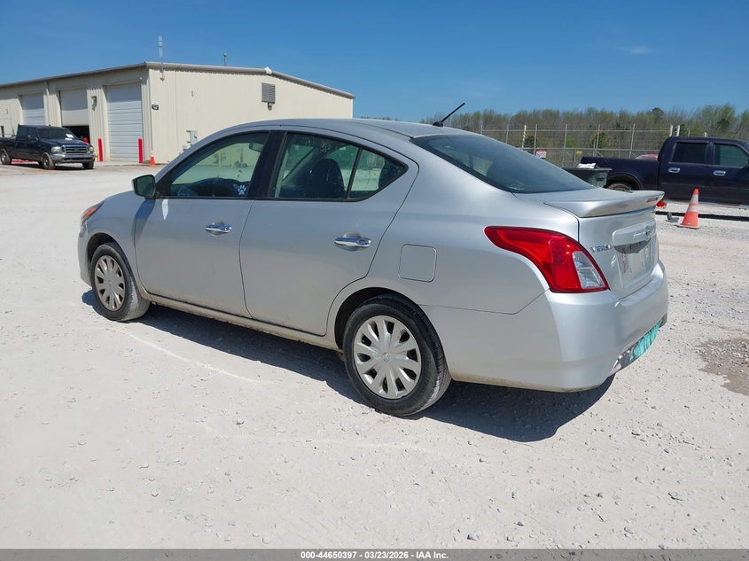 2018 Nissan Versa 1.6 Sv