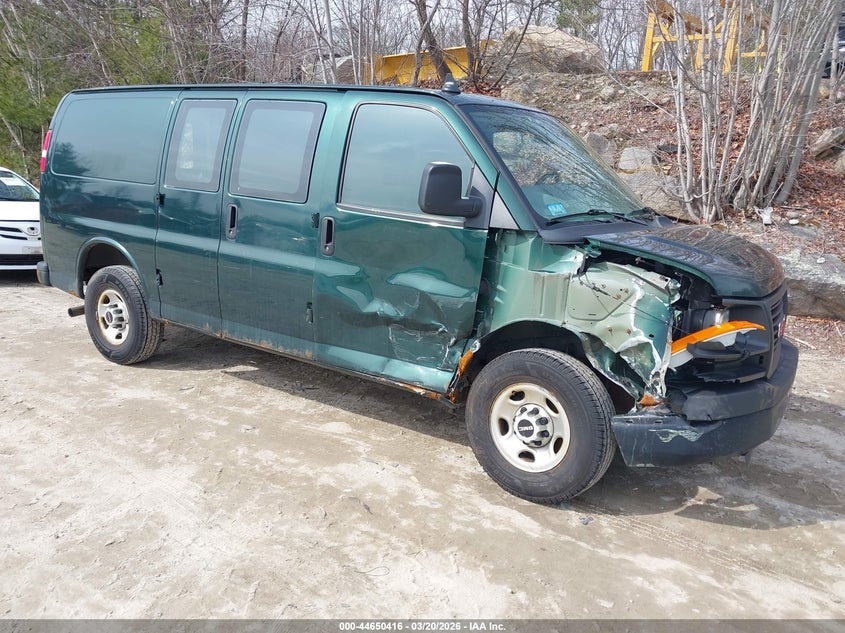 2013 GMC Savana 2500 Work Van
