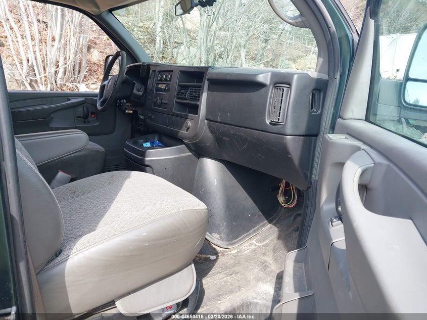 2013 GMC Savana 2500 Work Van