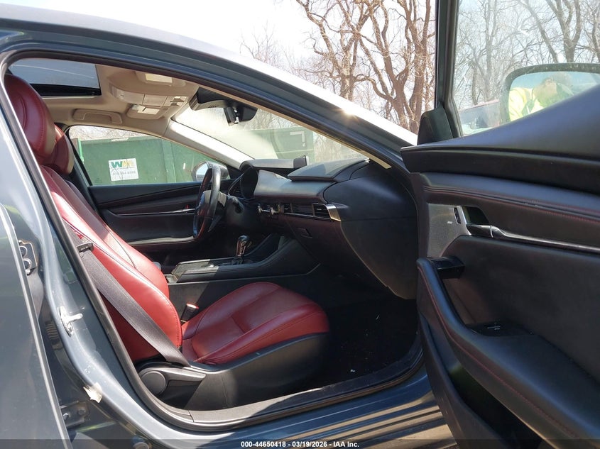 2023 Mazda Mazda3 2.5 S Carbon Edition