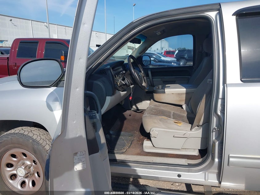 2010 CHEVROLET SILVERADO 1500 auction photo 5