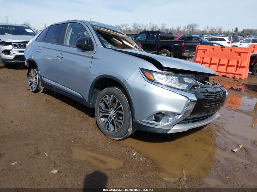 2017 Mitsubishi Outlander Es