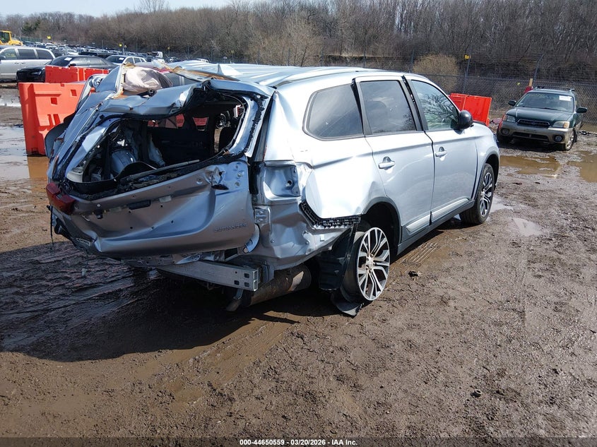 2017 Mitsubishi Outlander Es