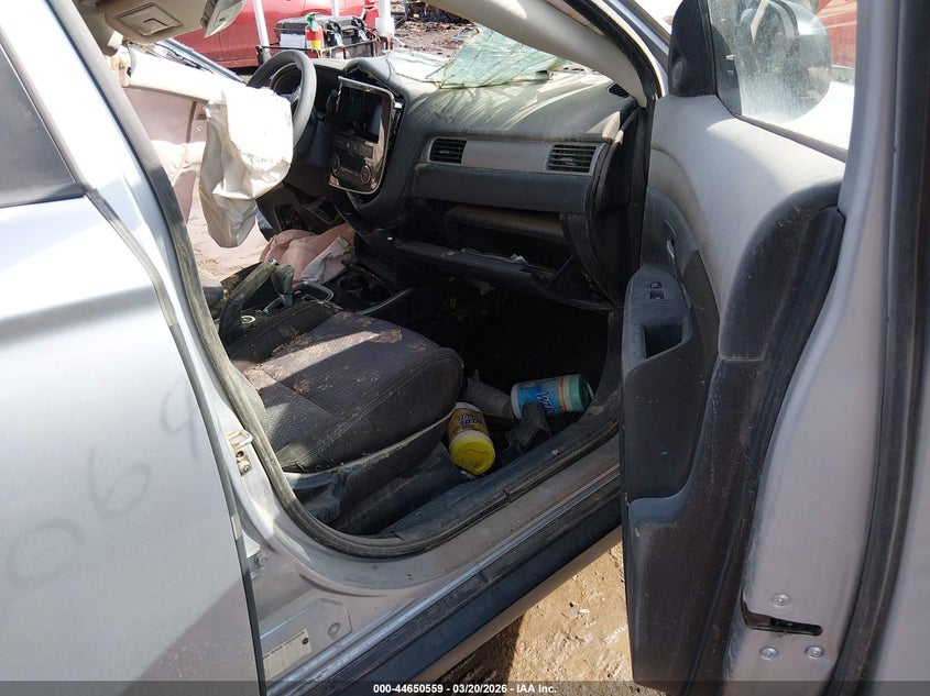 2017 Mitsubishi Outlander Es