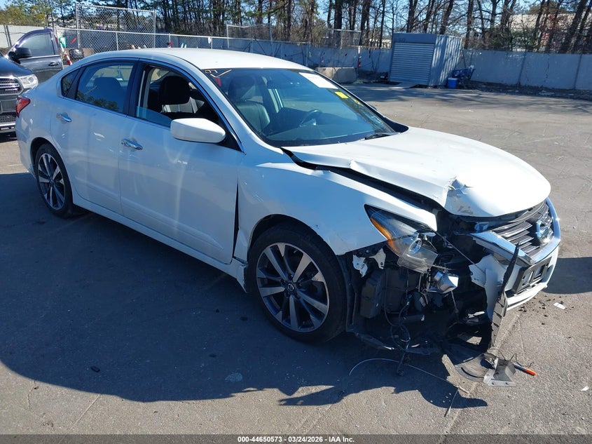 2016 Nissan Altima 2.5 Sr
