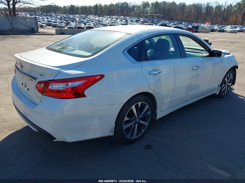 2016 Nissan Altima 2.5 Sr