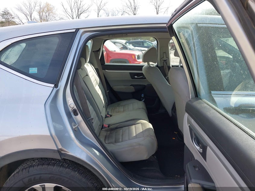 2017 HONDA CR-V auction photo 8