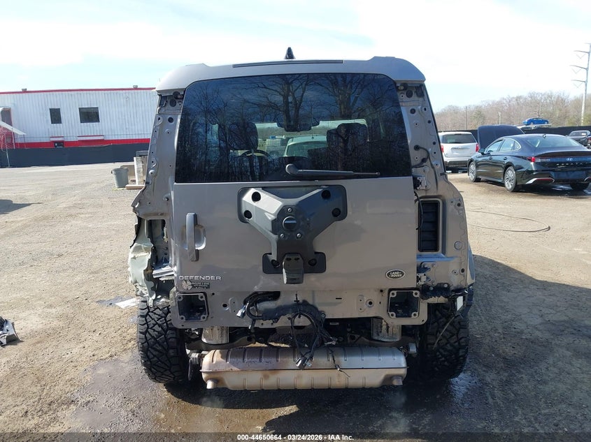 2022 Land Rover Defender 90 S VIN: SALEJ6RX6N2091284 Lot: 44650664