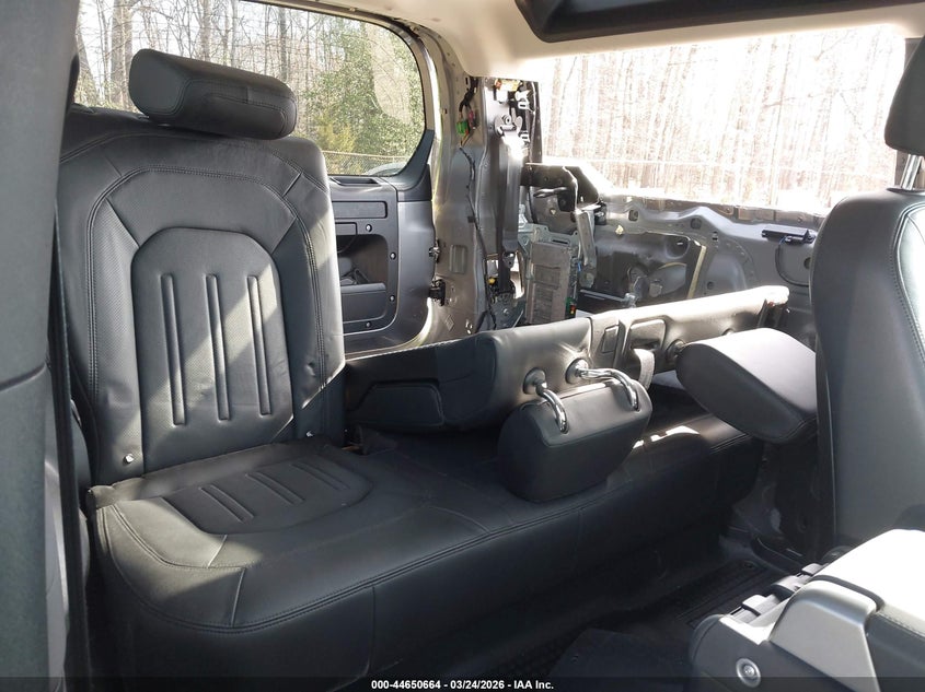 2022 Land Rover Defender 90 S VIN: SALEJ6RX6N2091284 Lot: 44650664