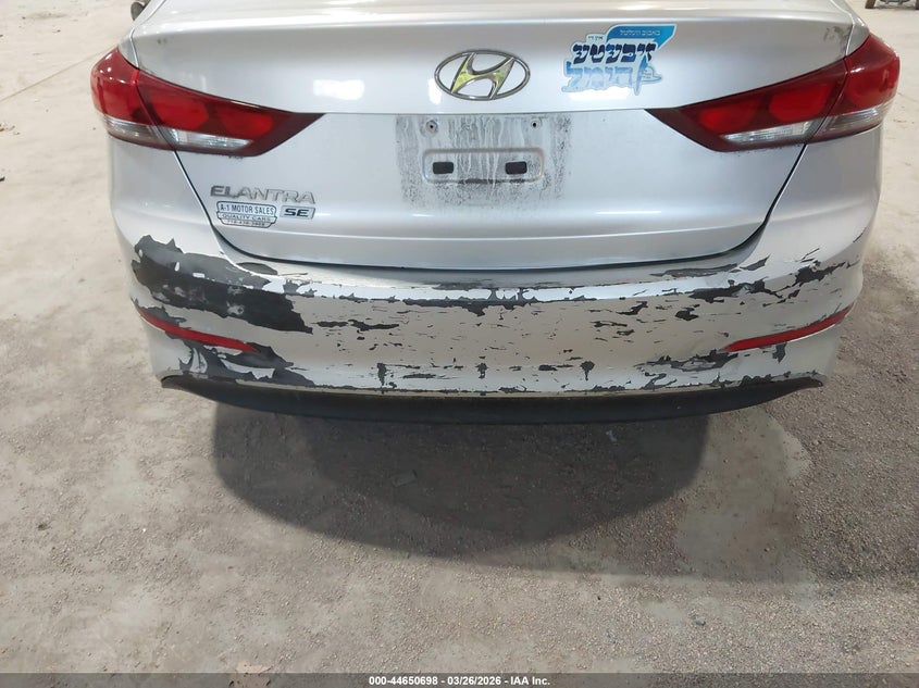 VIN 5NPD74LF5HH069110 2017 HYUNDAI ELANTRA SE