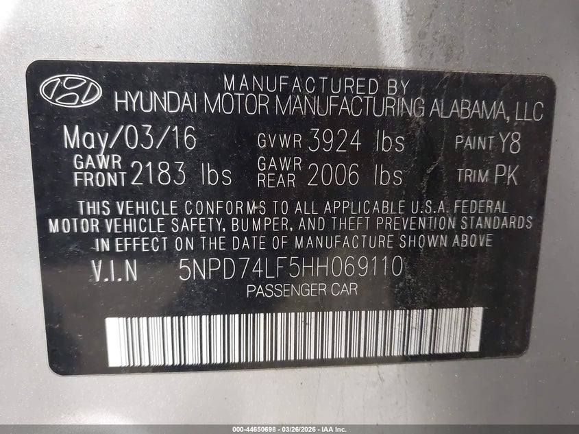 VIN 5NPD74LF5HH069110 2017 HYUNDAI ELANTRA SE