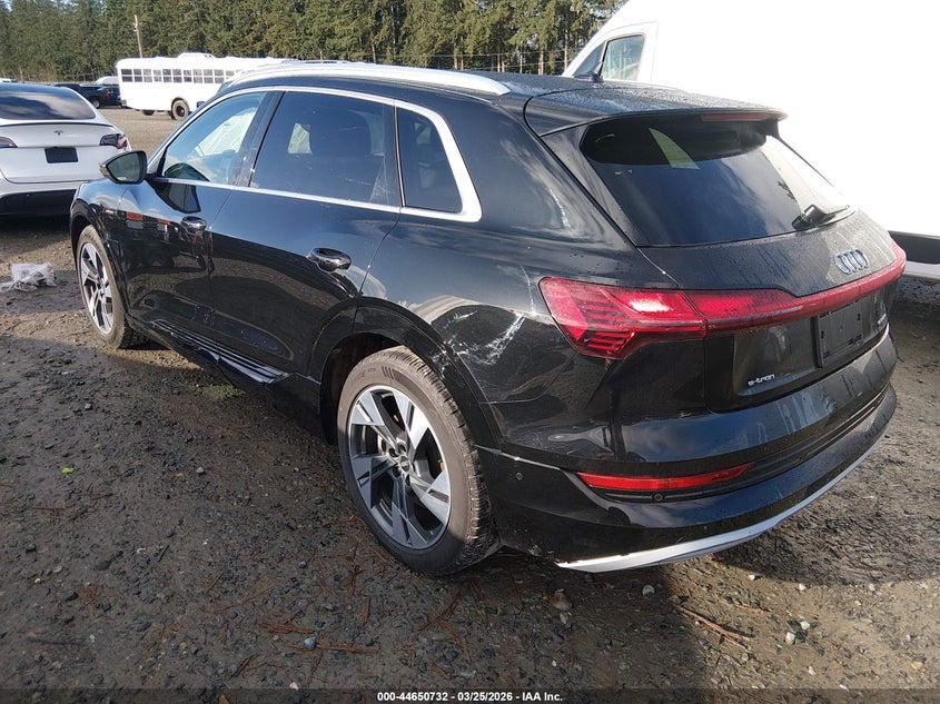 2022 Audi E-Tron Premium Plus Quattro