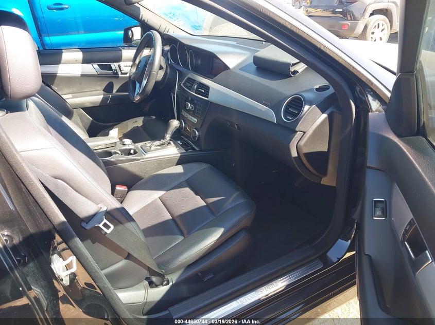 2013 Mercedes-Benz C 250 Sport