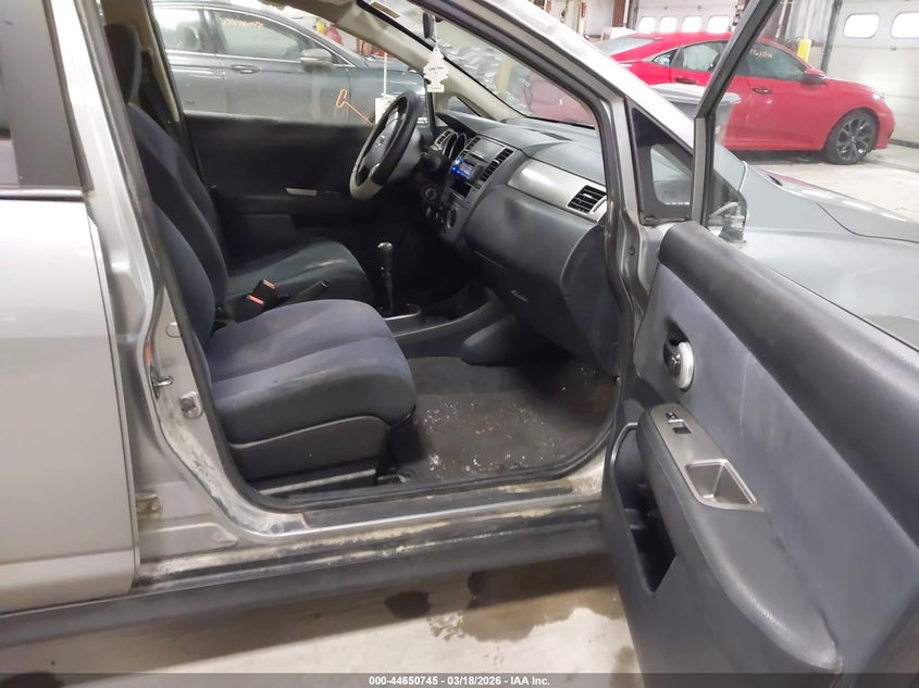 2009 Nissan Versa 1.8S