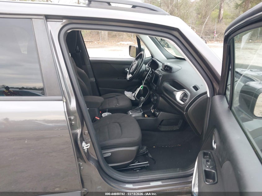 2018 Jeep Renegade Latitude Fwd