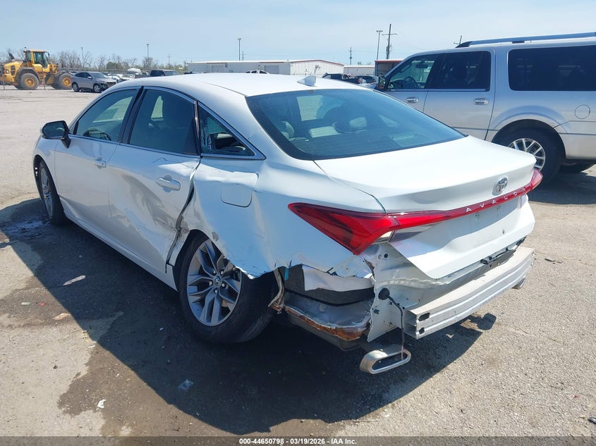 2020 Toyota Avalon Xle