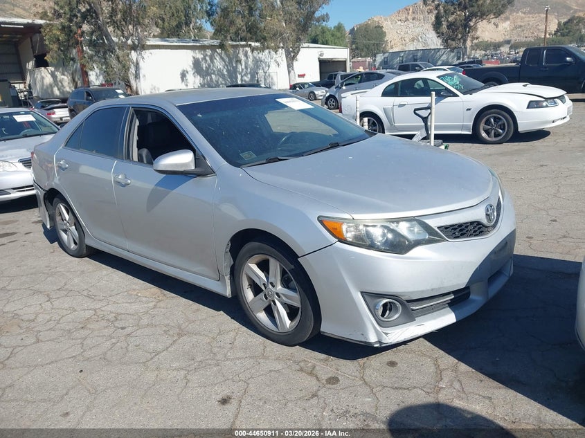 2014 Toyota Camry Se