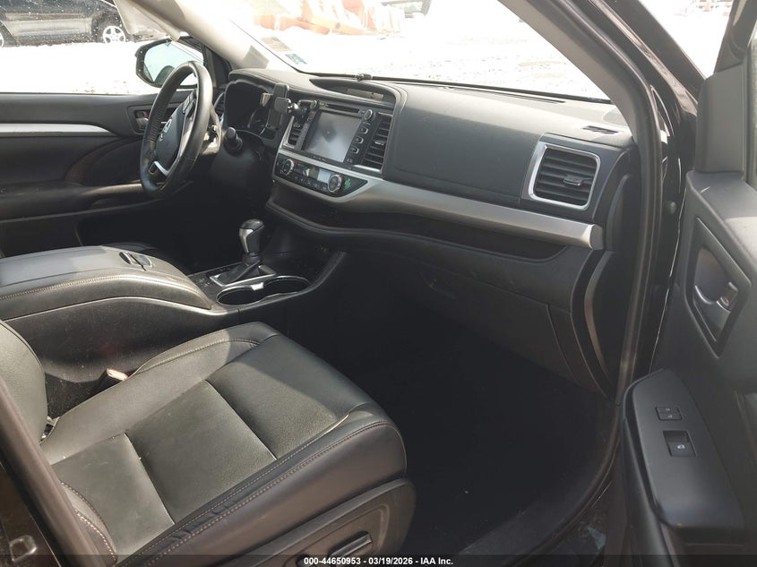 2019 Toyota Highlander Xle