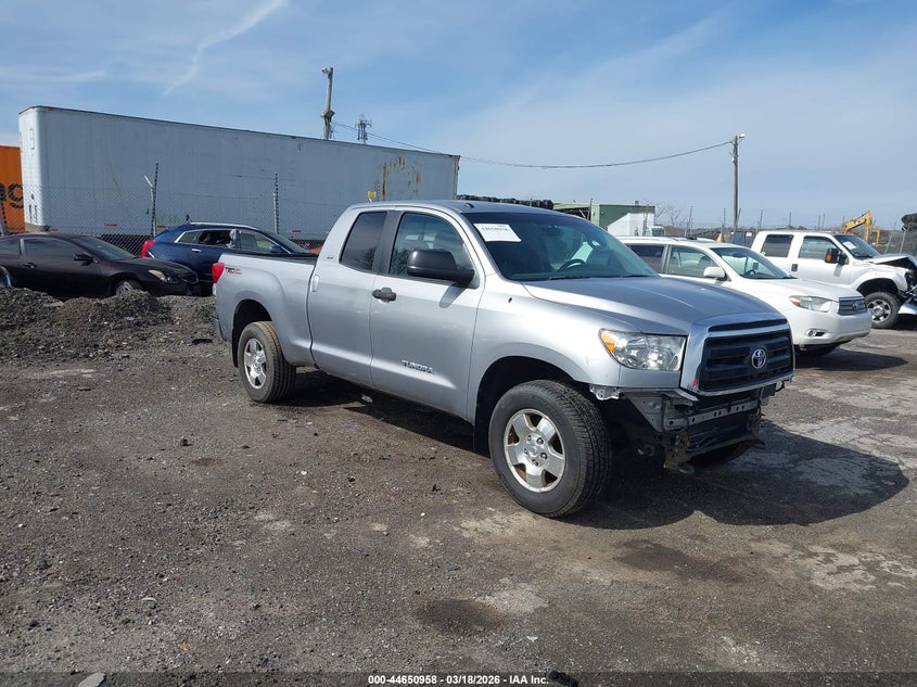 2011 Toyota Tundra Grade 5.7L V8