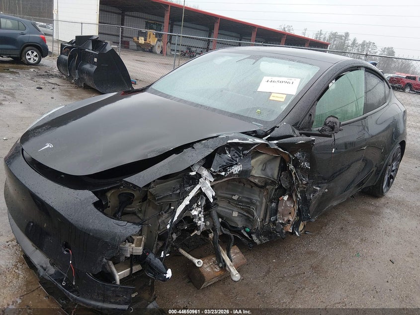 2021 Tesla Model Y Performance Dual Motor All-Wheel Drive 5YJYGDEF4MF076153 photo 1