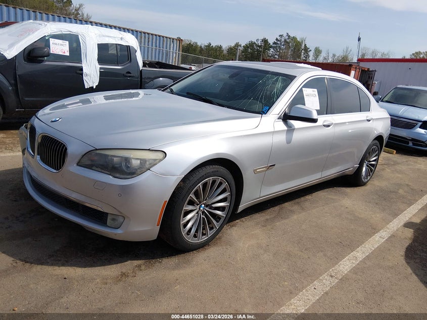 2012 BMW 740Li