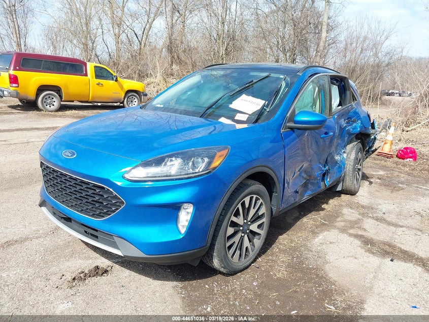 2020 Ford Escape Sel